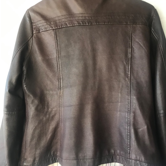 Leather jacket - Picture 2 of 2